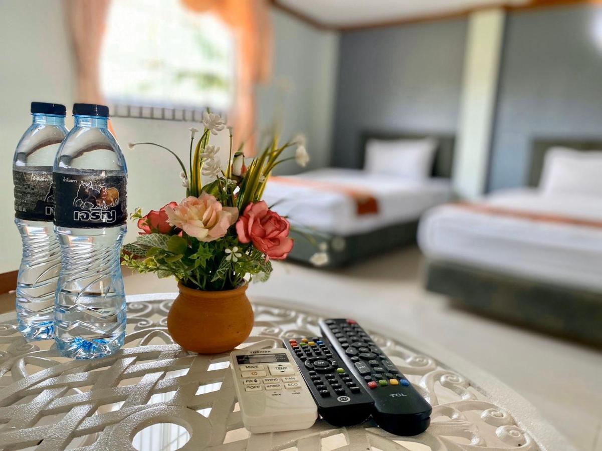 פאתאלונג Sor Phattalung Hotel מראה חיצוני תמונה